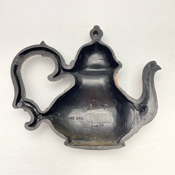 Vintage Retro Copper Dart Industries Tea Pot Wall Decor - Picture 2 of 8